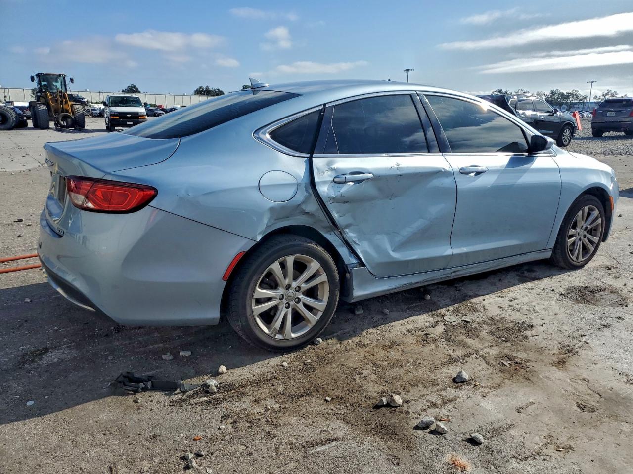 2015 CHRYSLER 200 LIMITED photo 3