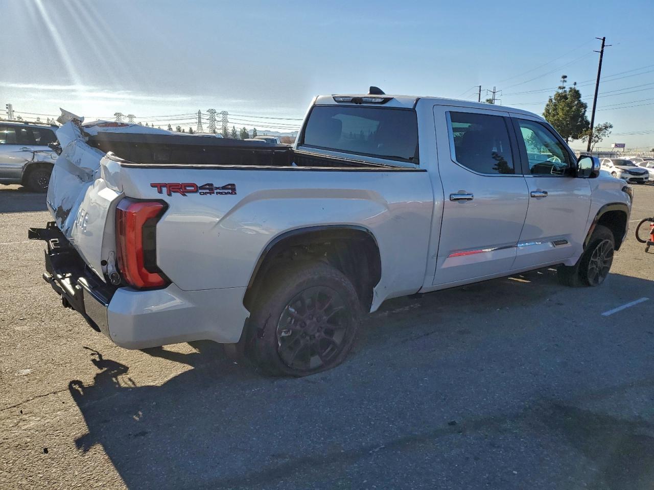 2024 TOYOTA TUNDRA CREWMAX PLATINUM photo 3
