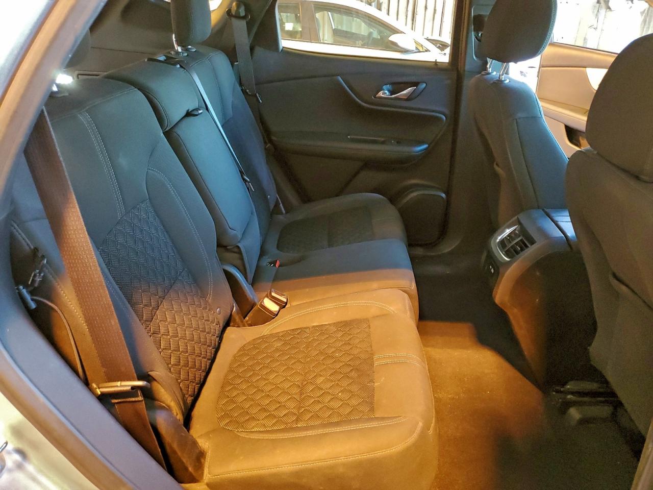 2020 CHEVROLET BLAZER 2LT photo 11