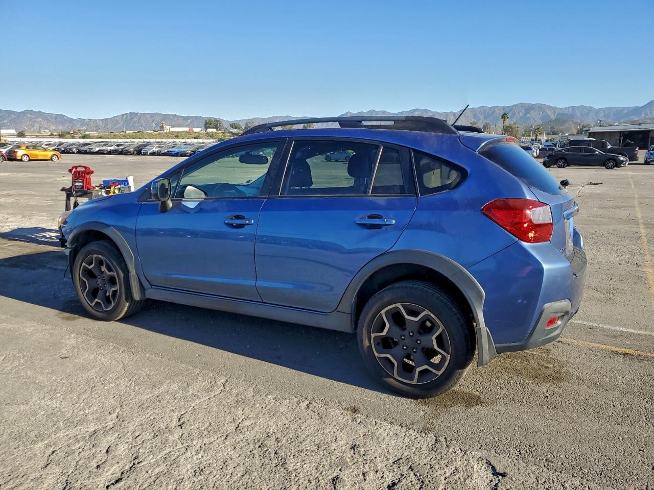 2014 SUBARU XV CROSSTREK 2.0 LIMITED photo 2