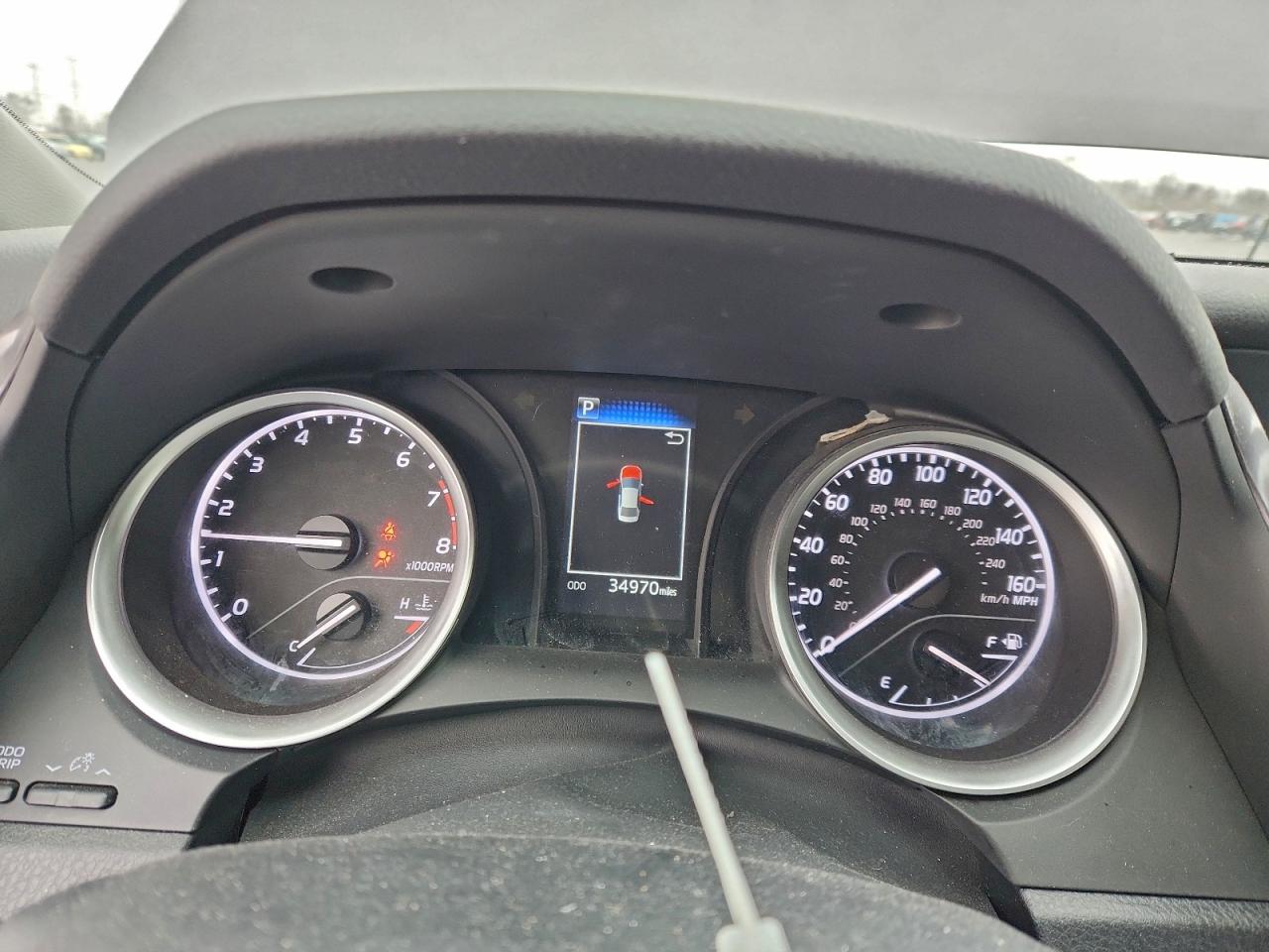 2024 TOYOTA CAMRY LE photo 9