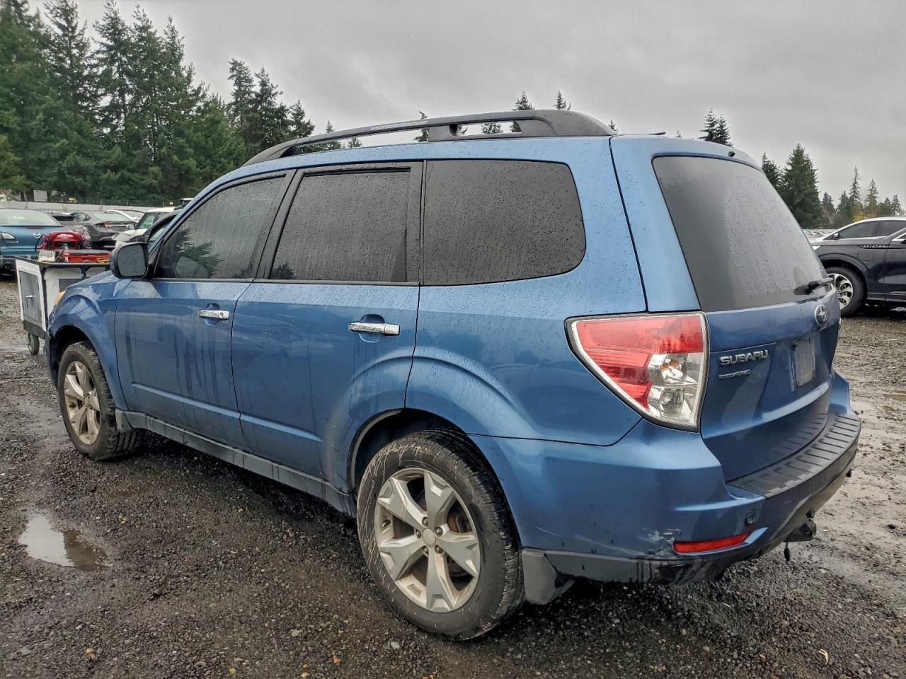 2010 SUBARU FORESTER 2.5X PREMIUM photo 2