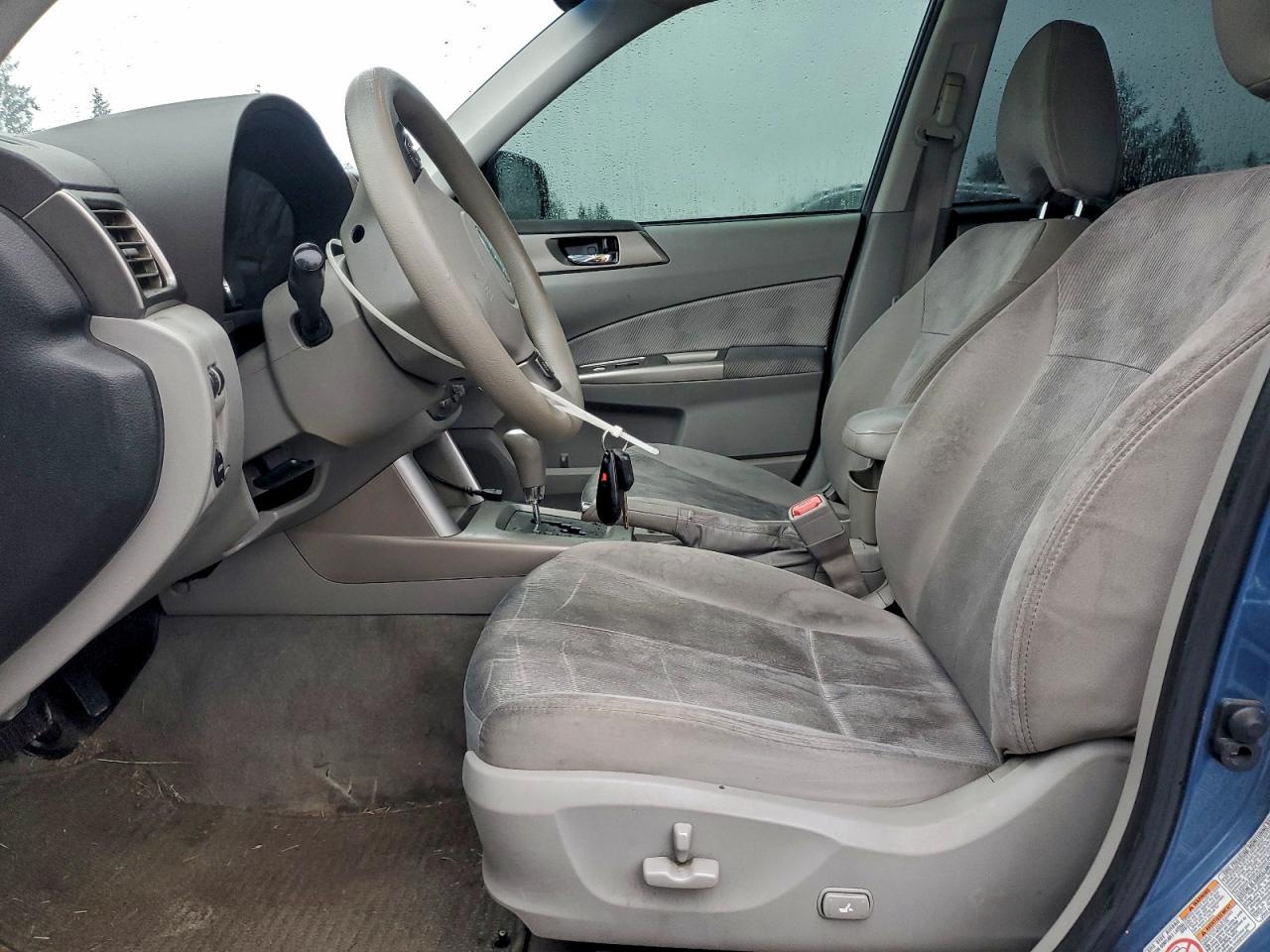 2010 SUBARU FORESTER 2.5X PREMIUM photo 7