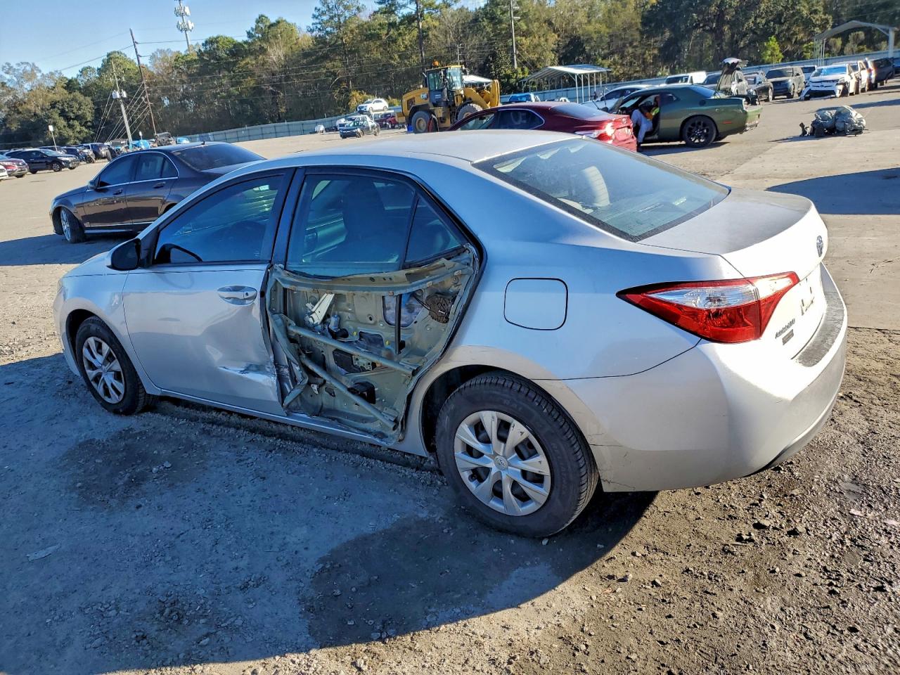 2016 TOYOTA COROLLA L photo 2