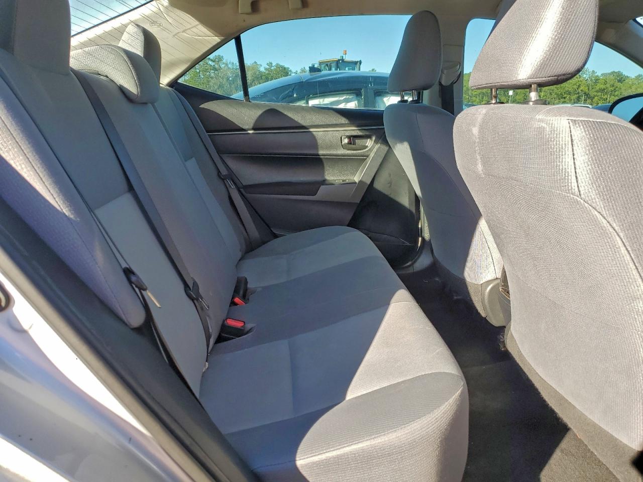 2016 TOYOTA COROLLA L photo 10