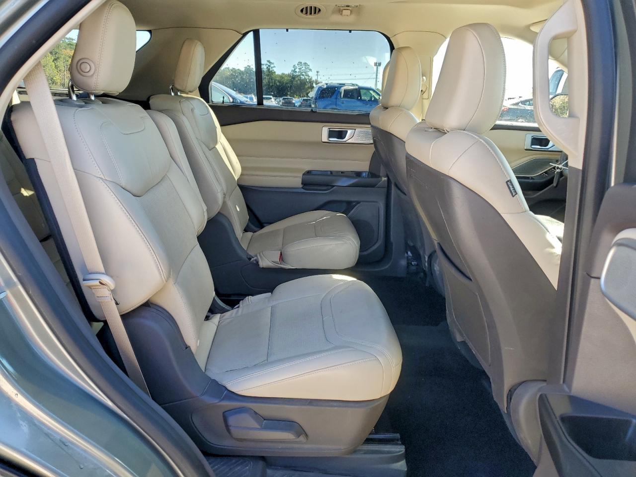 2020 FORD EXPLORER PLATINUM photo 11