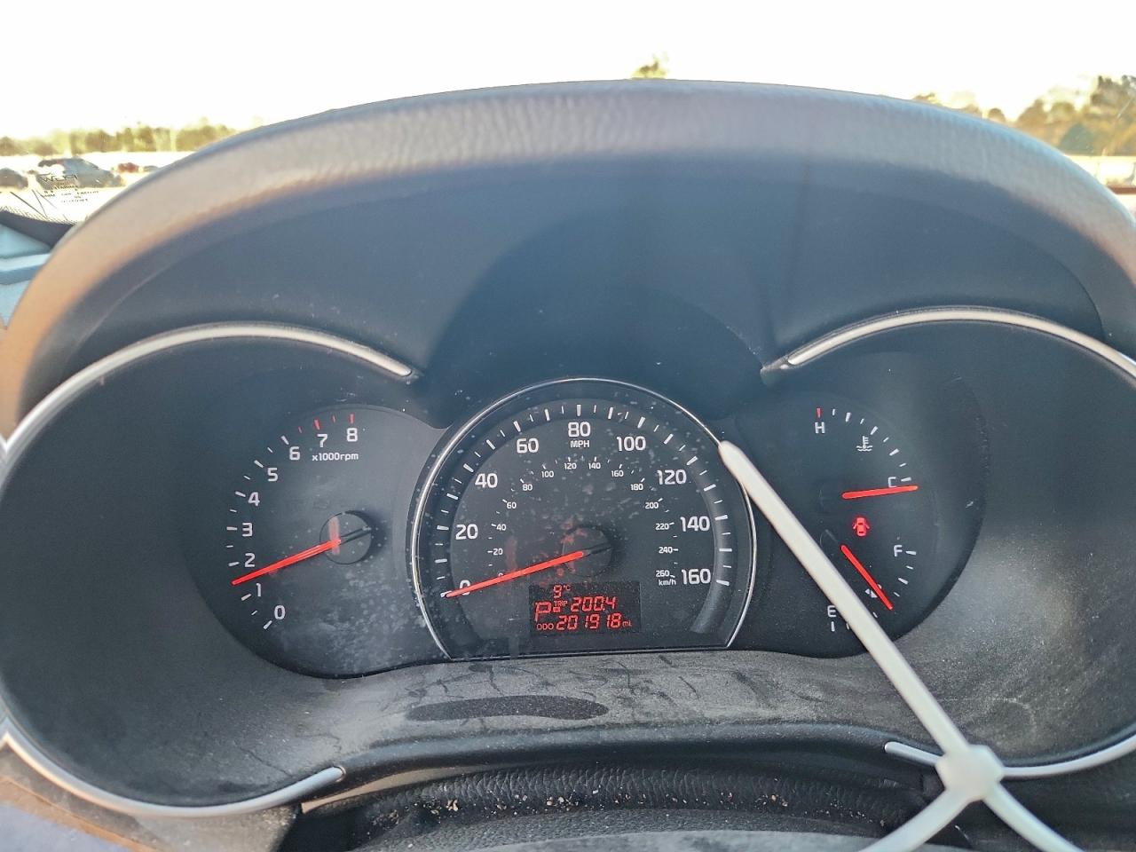 2015 KIA SORENTO LX photo 9