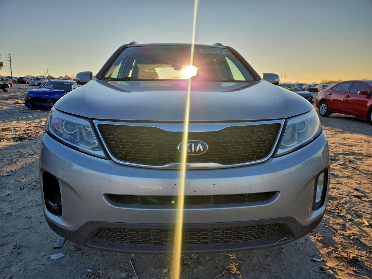 2015 KIA SORENTO LX photo 5