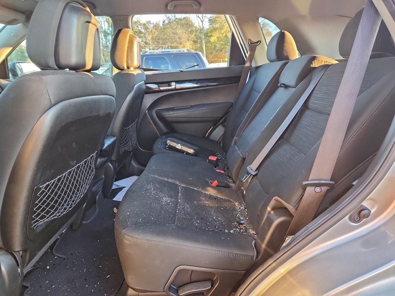 2015 KIA SORENTO LX photo 11