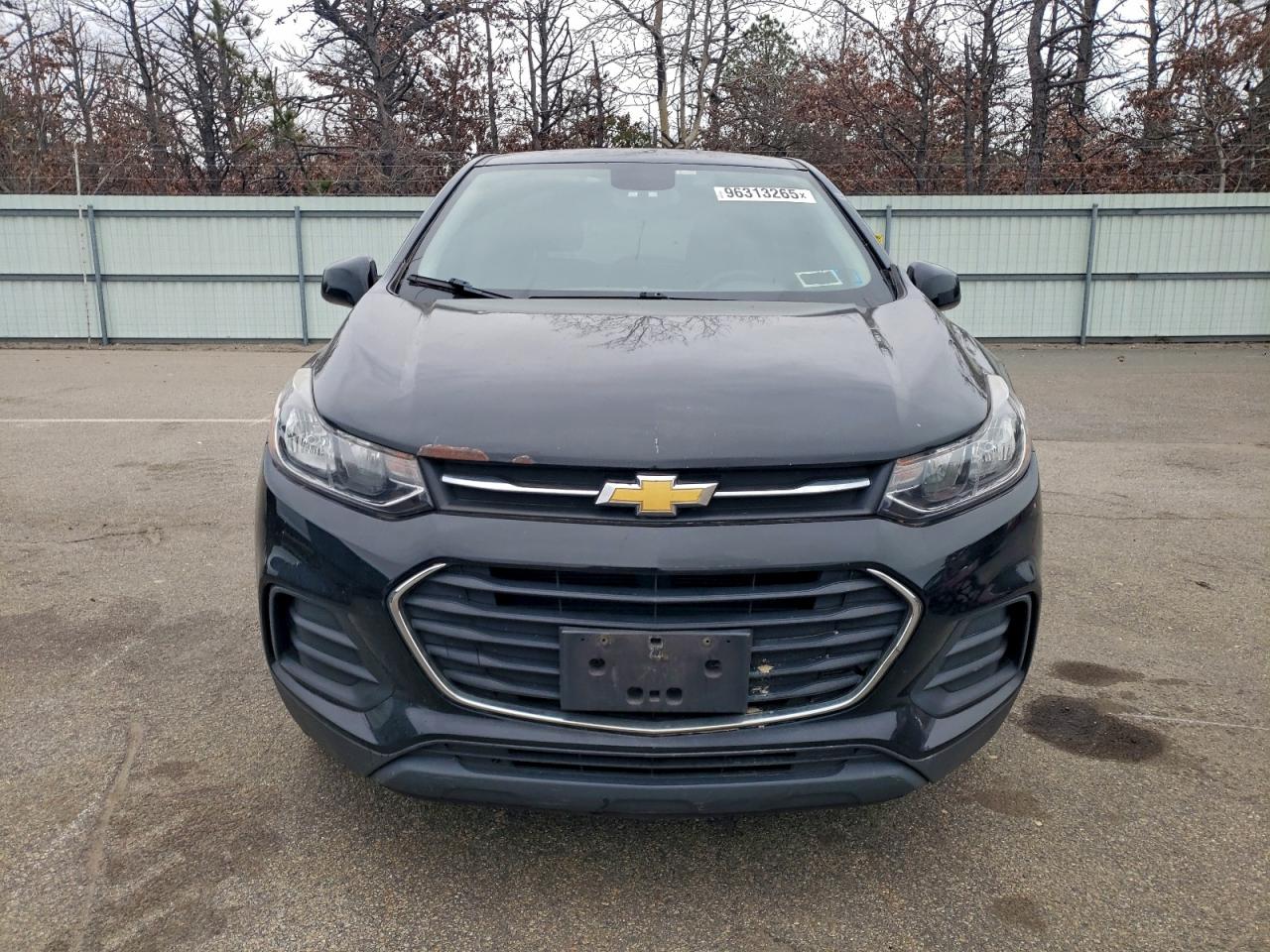 2019 CHEVROLET TRAX LS photo 5