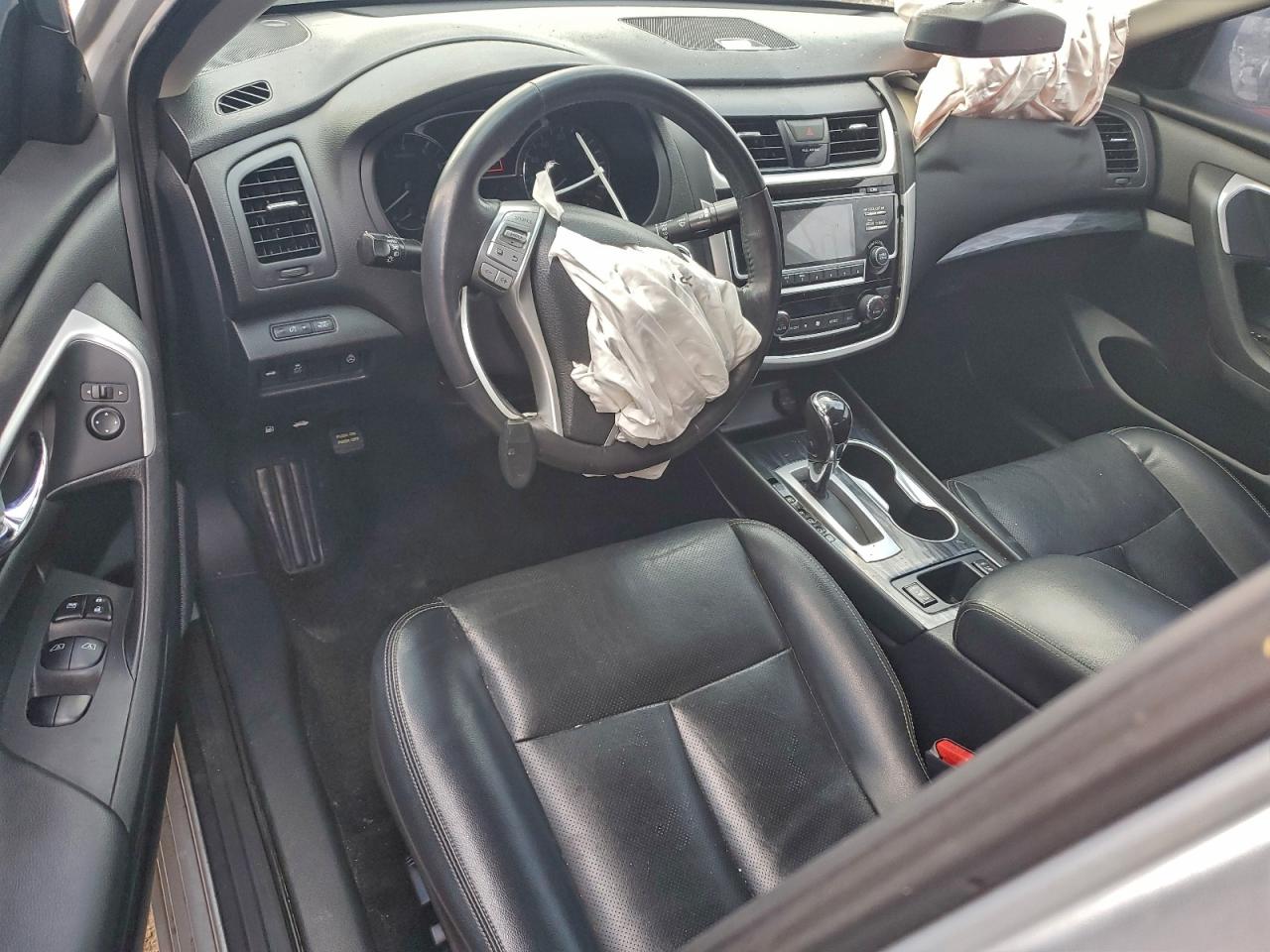 2018 NISSAN ALTIMA 2.5 photo 8