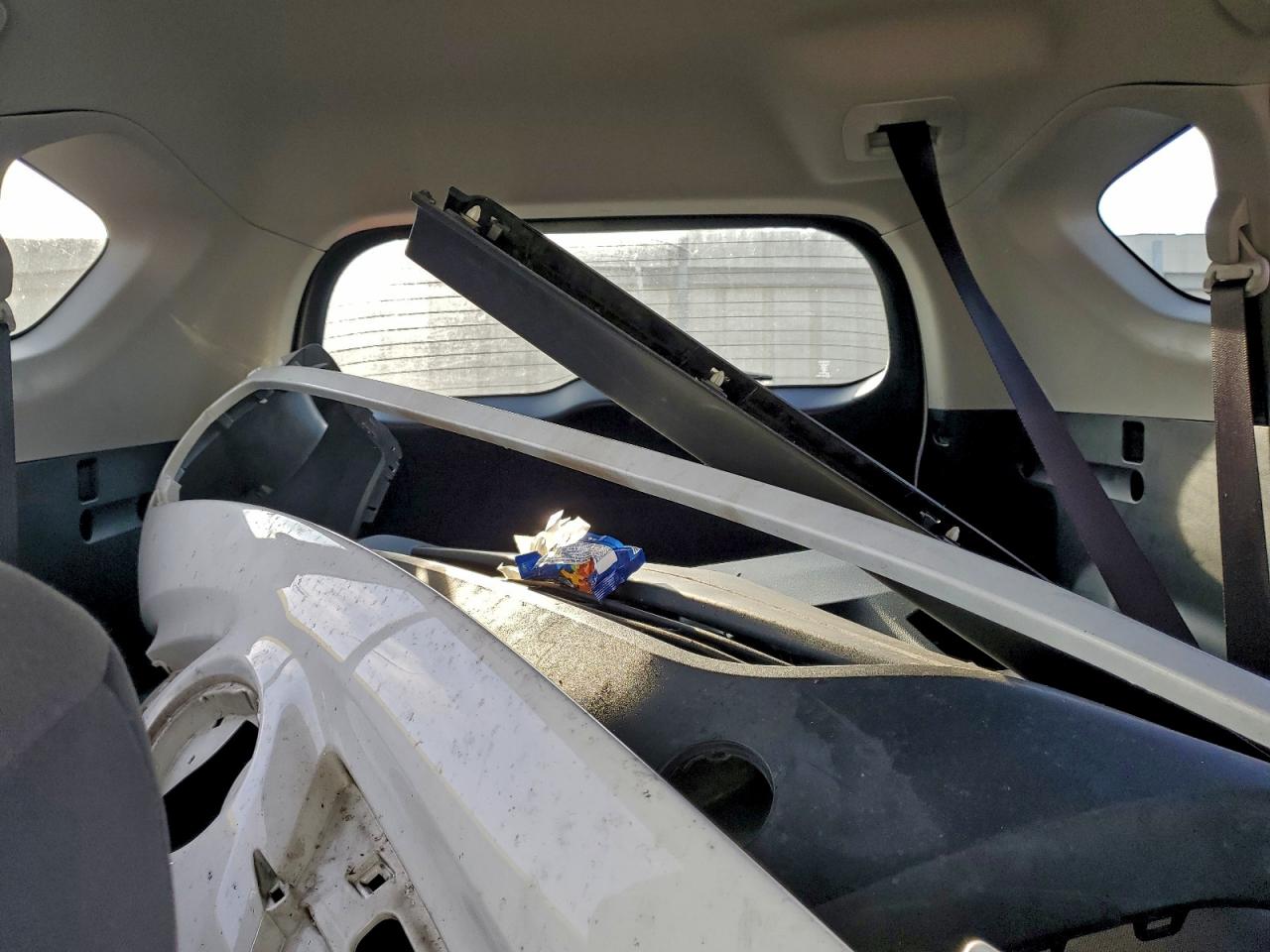 2015 TOYOTA RAV4 LE photo 19
