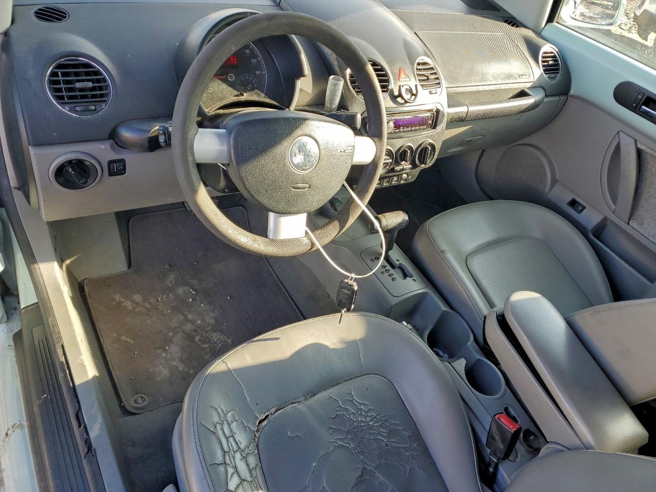 2006 VOLKSWAGEN NEW BEETLE CONVERTIBLE OPTION PACKAGE 1 photo 8