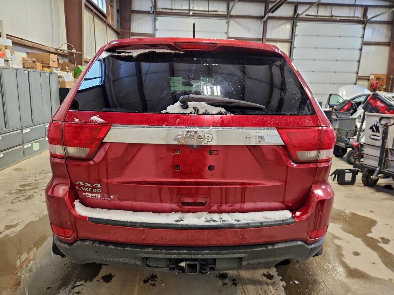2011 JEEP GRAND CHEROKEE LAREDO photo 6