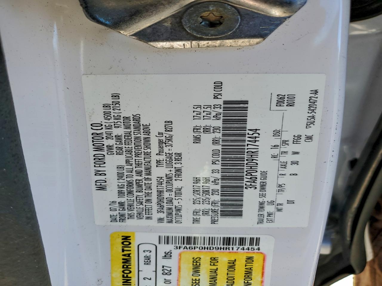 2017 FORD FUSION SE photo 12