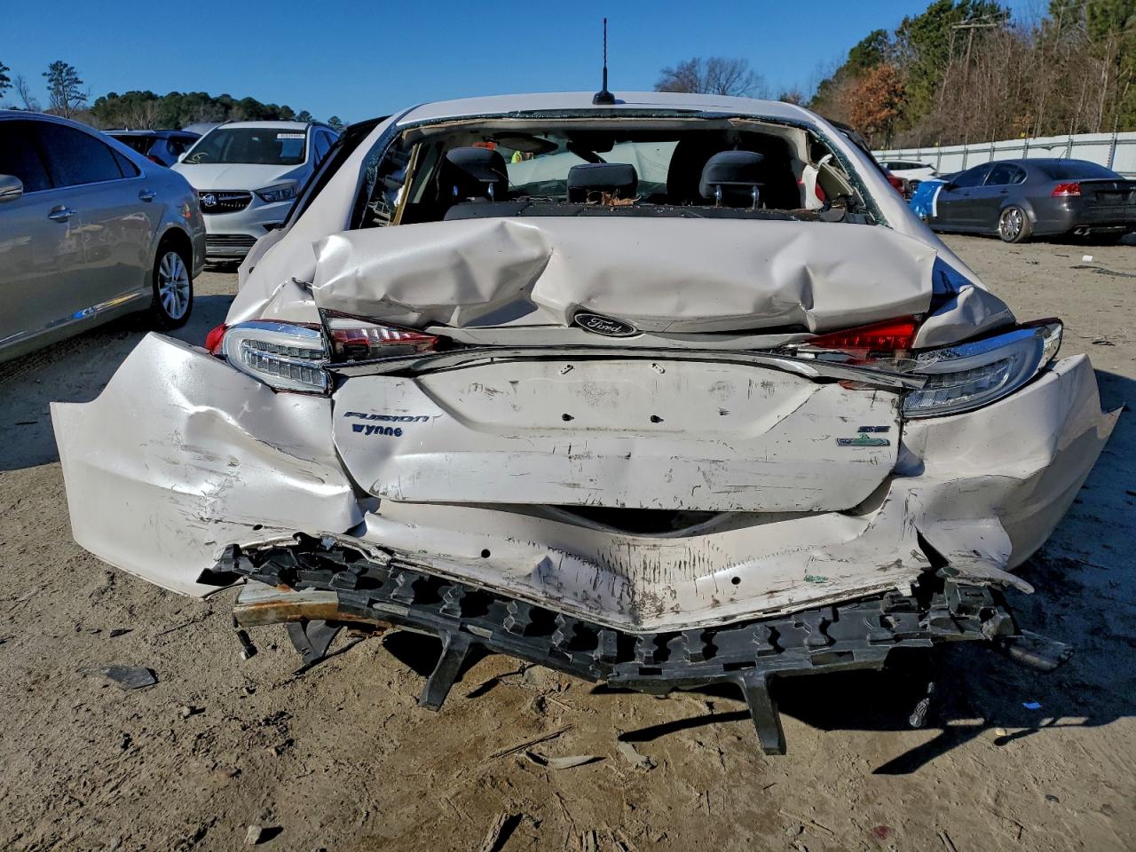 2017 FORD FUSION SE photo 6