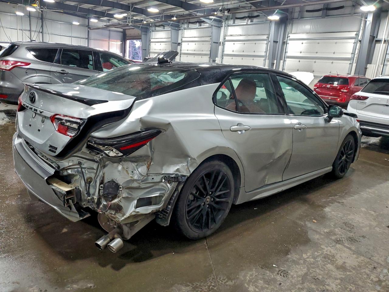 2022 TOYOTA CAMRY XSE photo 3