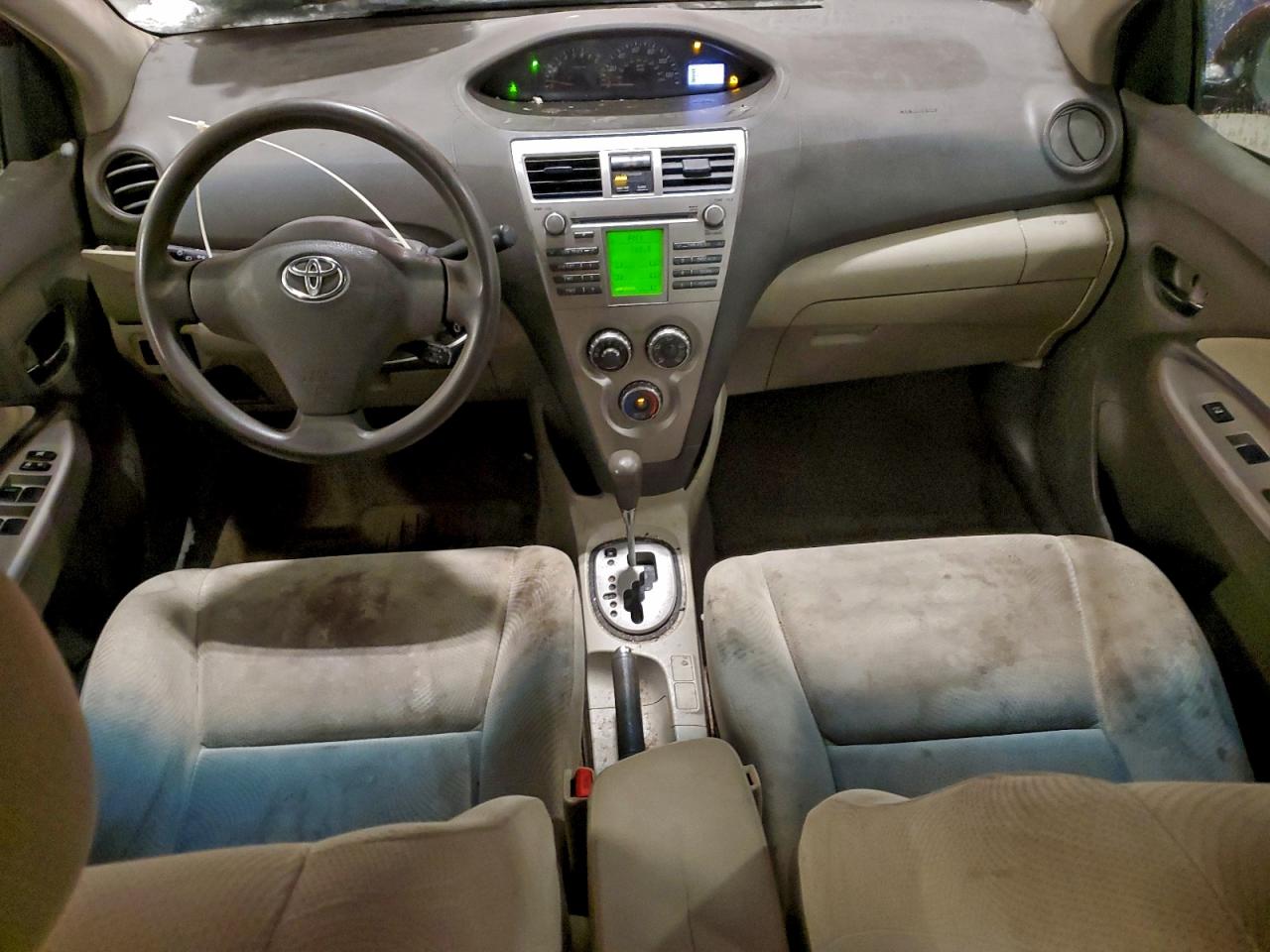 2009 TOYOTA YARIS photo 8
