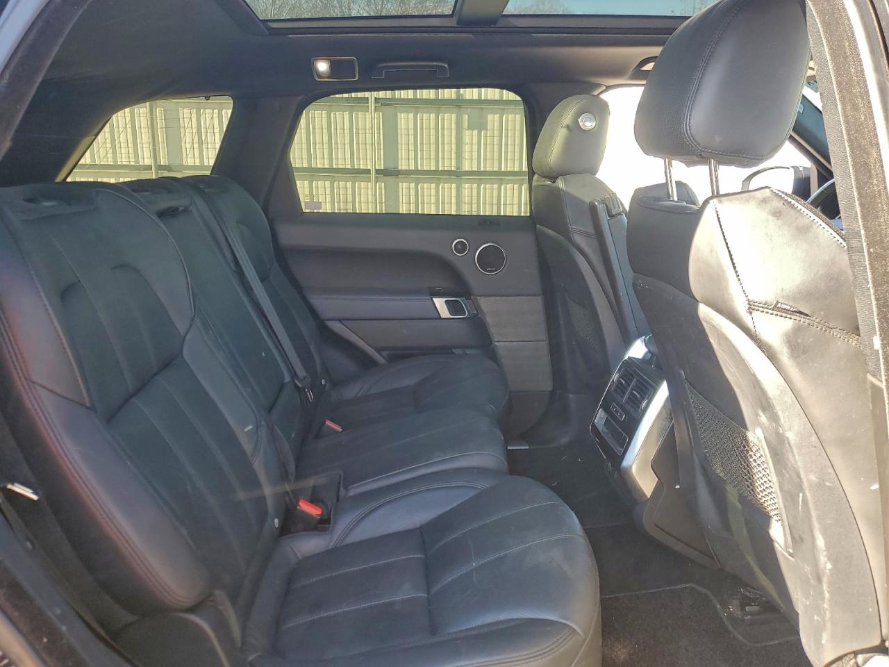 2014 LAND ROVER RANGE ROVER SPORT HSE photo 11