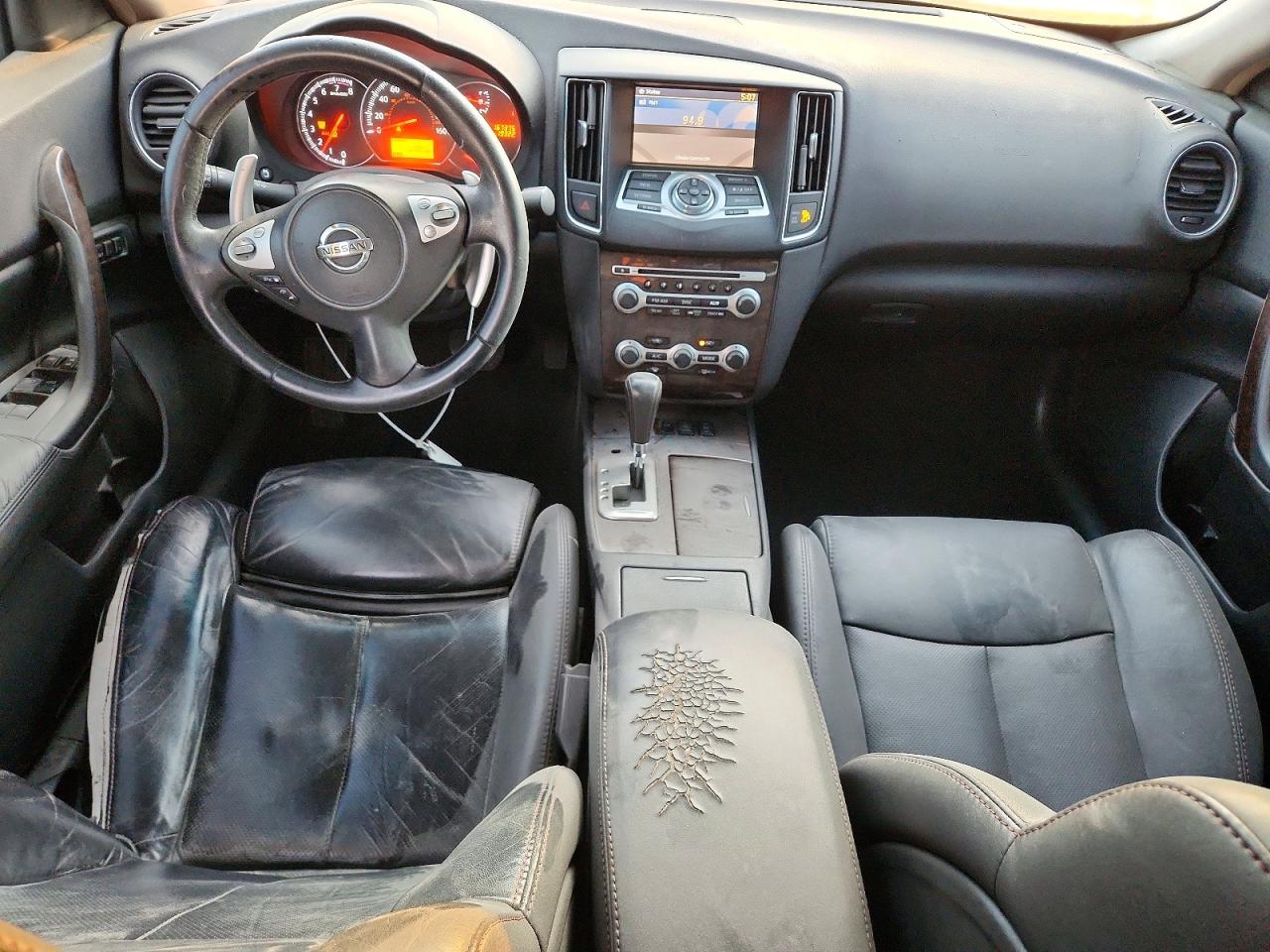 2011 NISSAN MAXIMA S photo 8