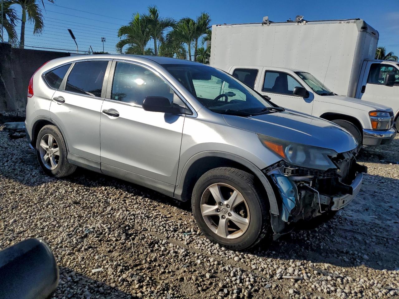 2012 HONDA CR-V LX photo 4