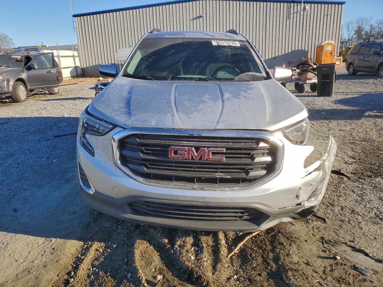 2018 GMC TERRAIN SLE photo 5