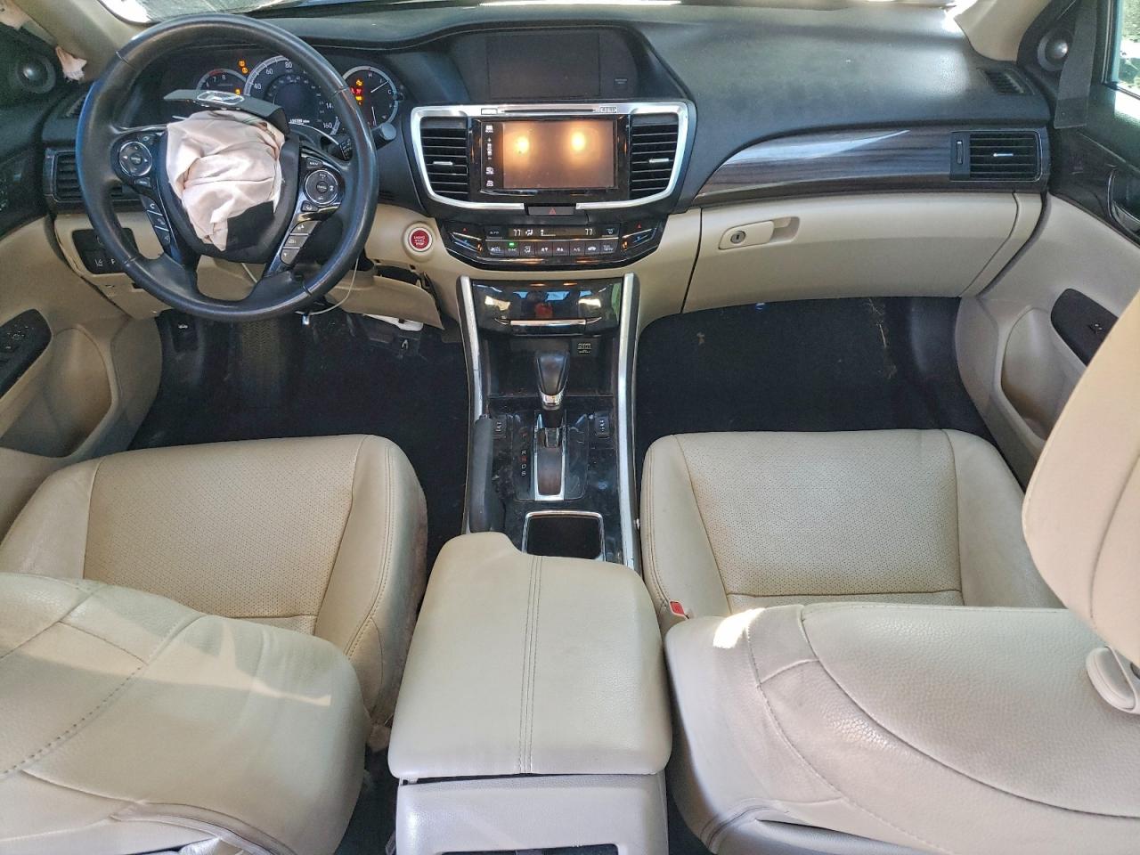 2017 HONDA ACCORD TOURING photo 8