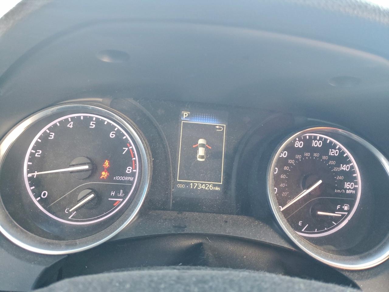 2018 TOYOTA CAMRY L photo 9