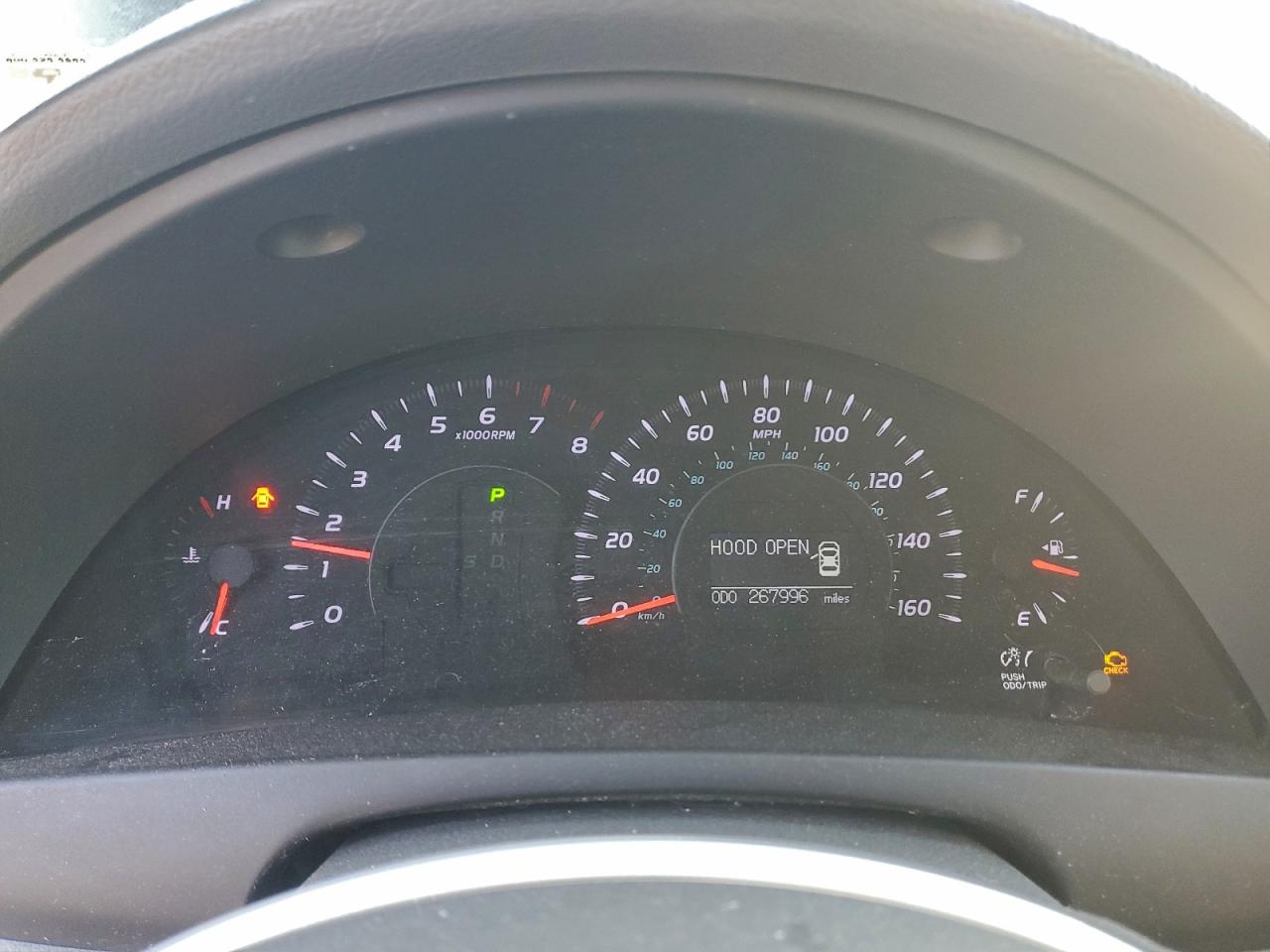 2011 TOYOTA CAMRY SE photo 9