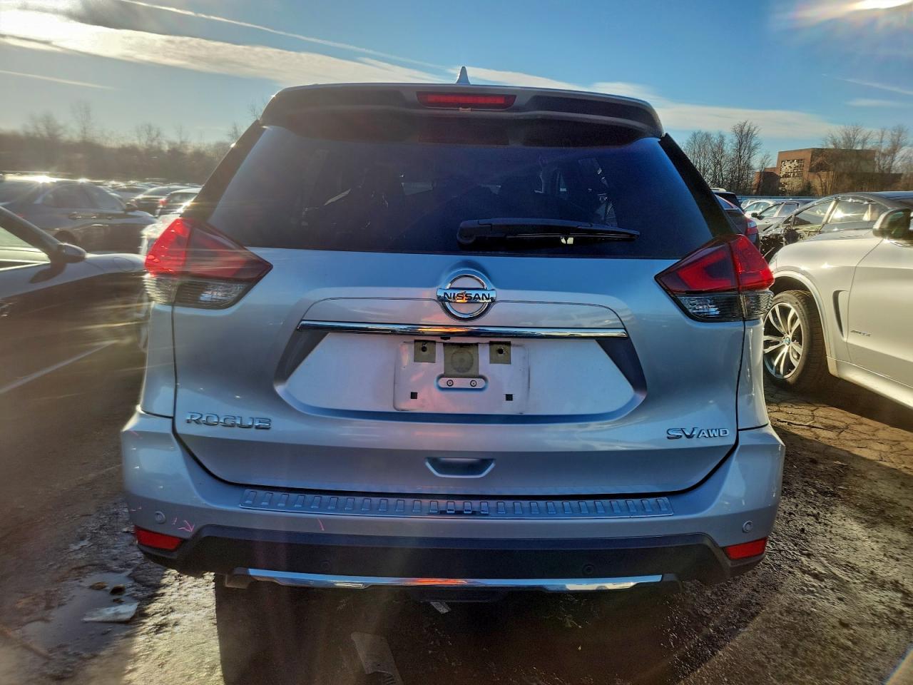 2019 NISSAN ROGUE S photo 16