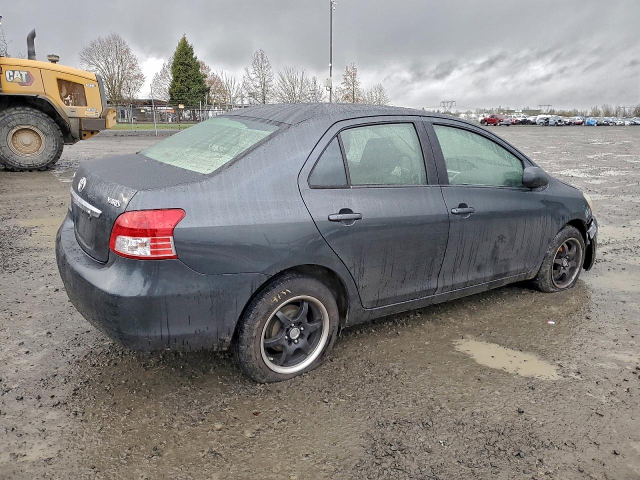 2008 TOYOTA YARIS photo 3