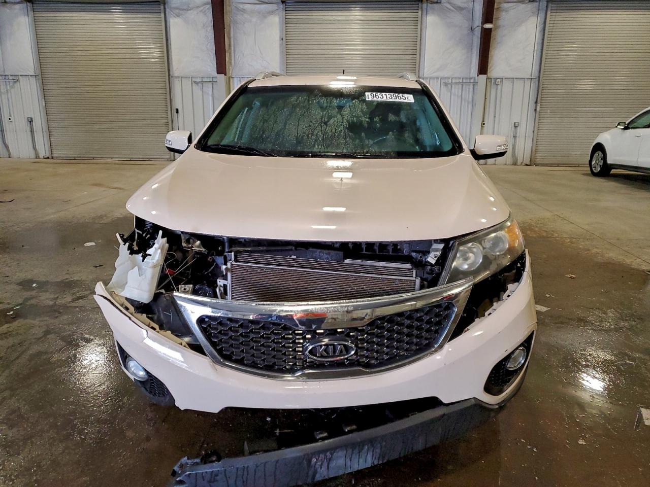 2011 KIA SORENTO BASE photo 13