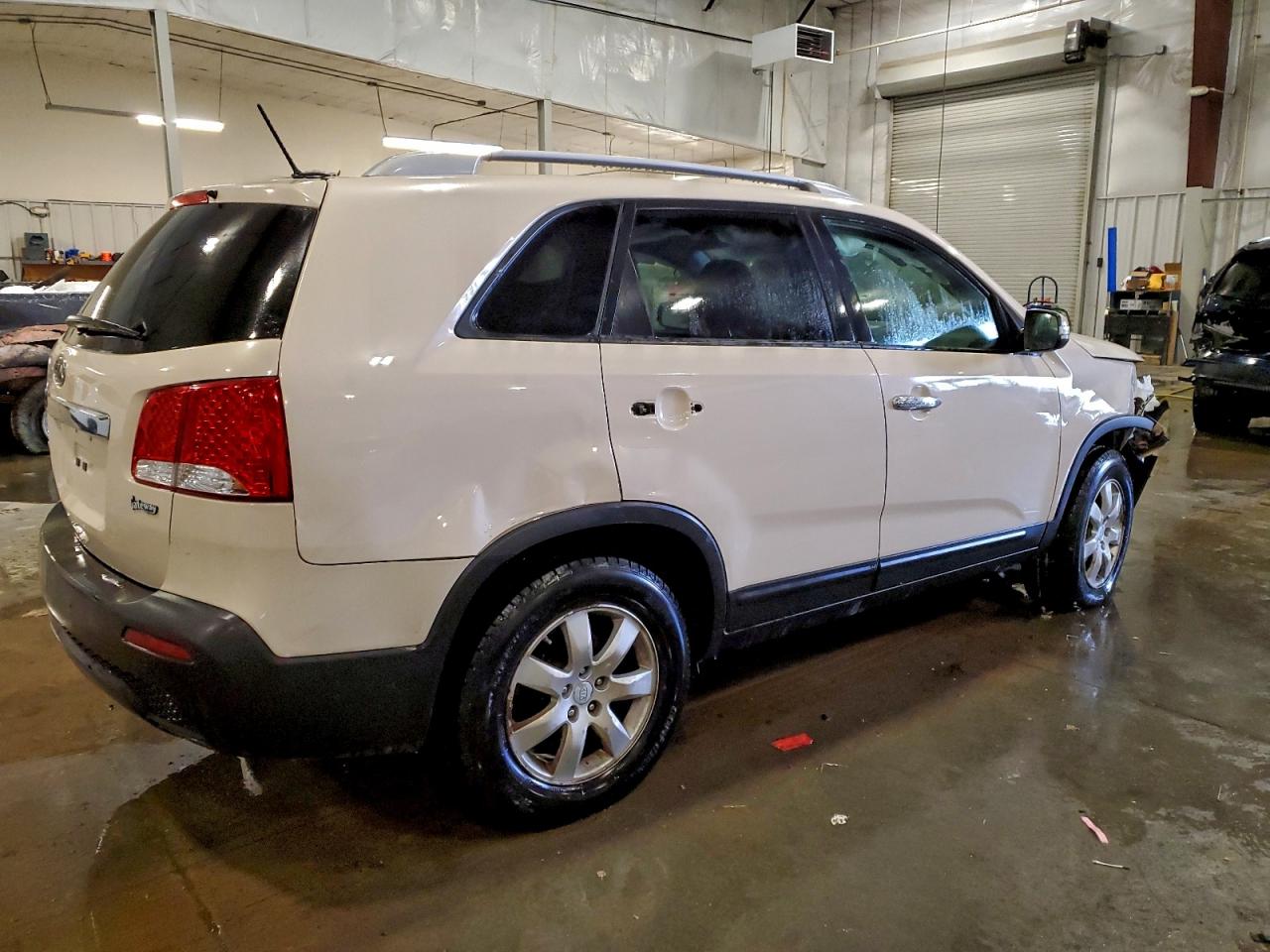 2011 KIA SORENTO BASE photo 7