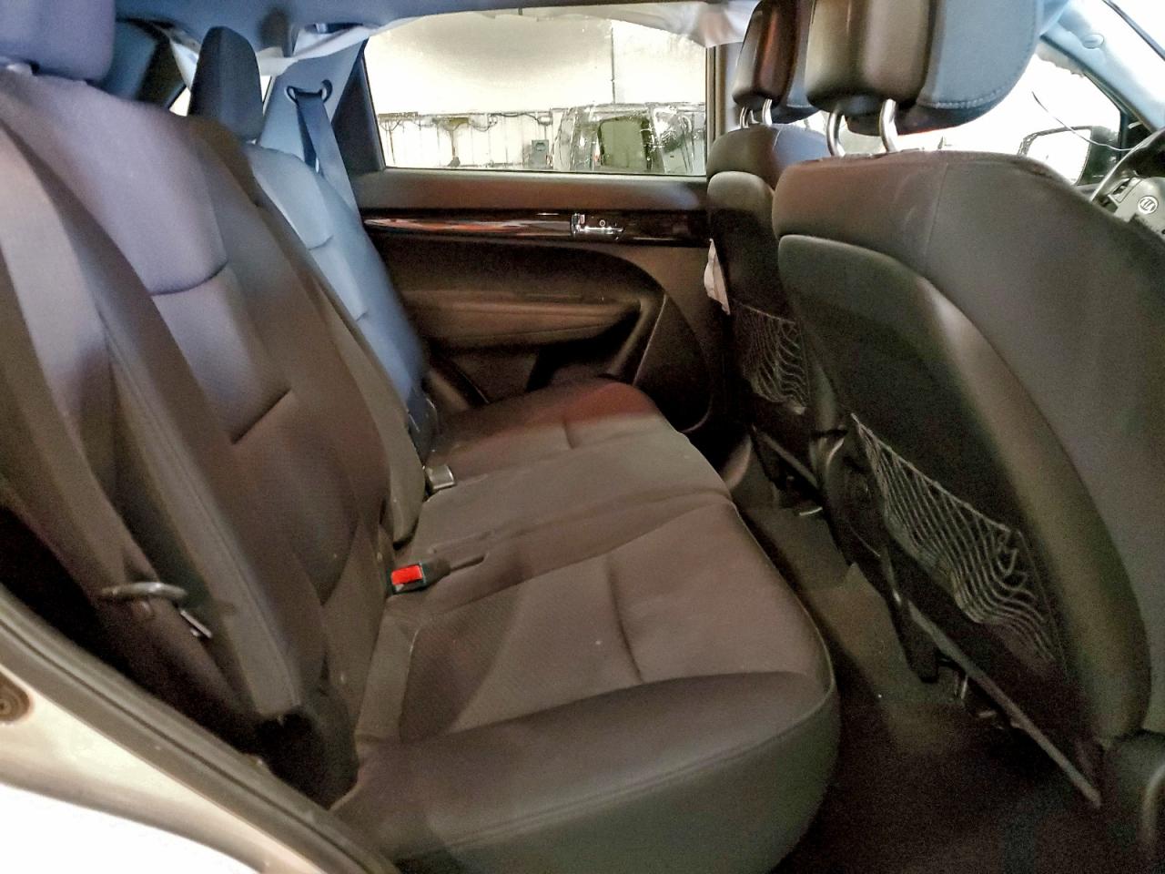 2011 KIA SORENTO BASE photo 28