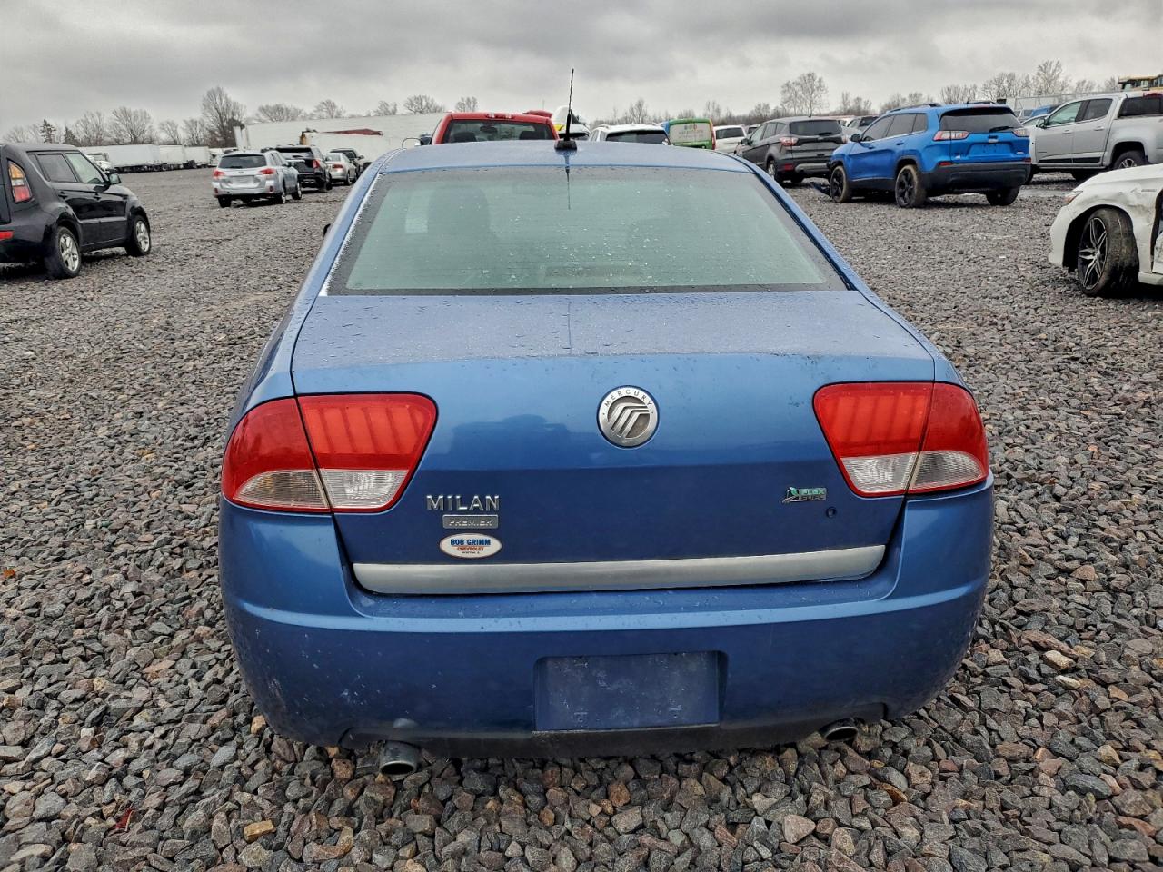 2010 MERCURY MILAN PREMIER photo 6