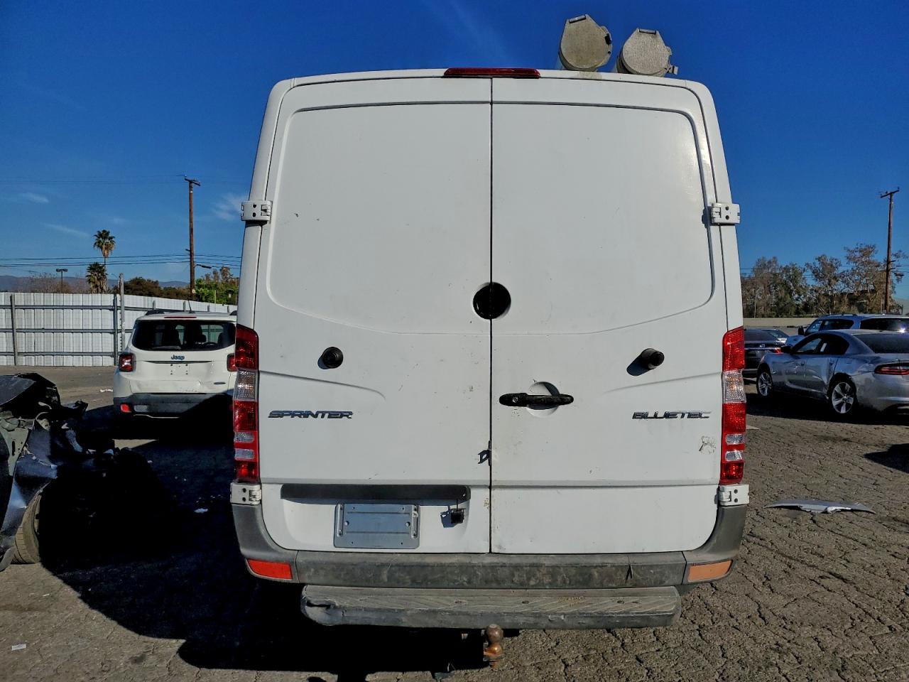 2015 MERCEDES-BENZ SPRINTER 2500 photo 16