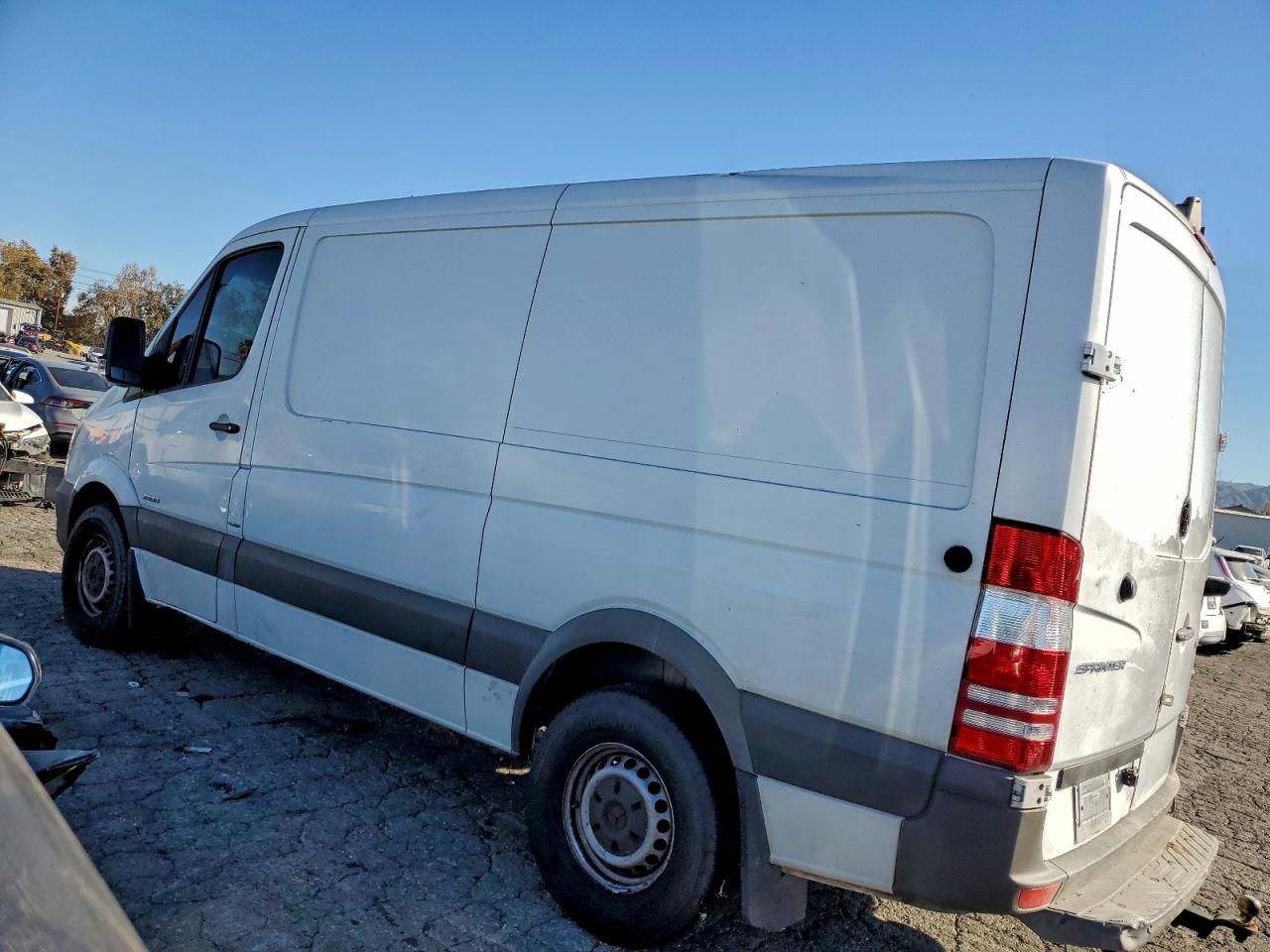 2015 MERCEDES-BENZ SPRINTER 2500 photo 4