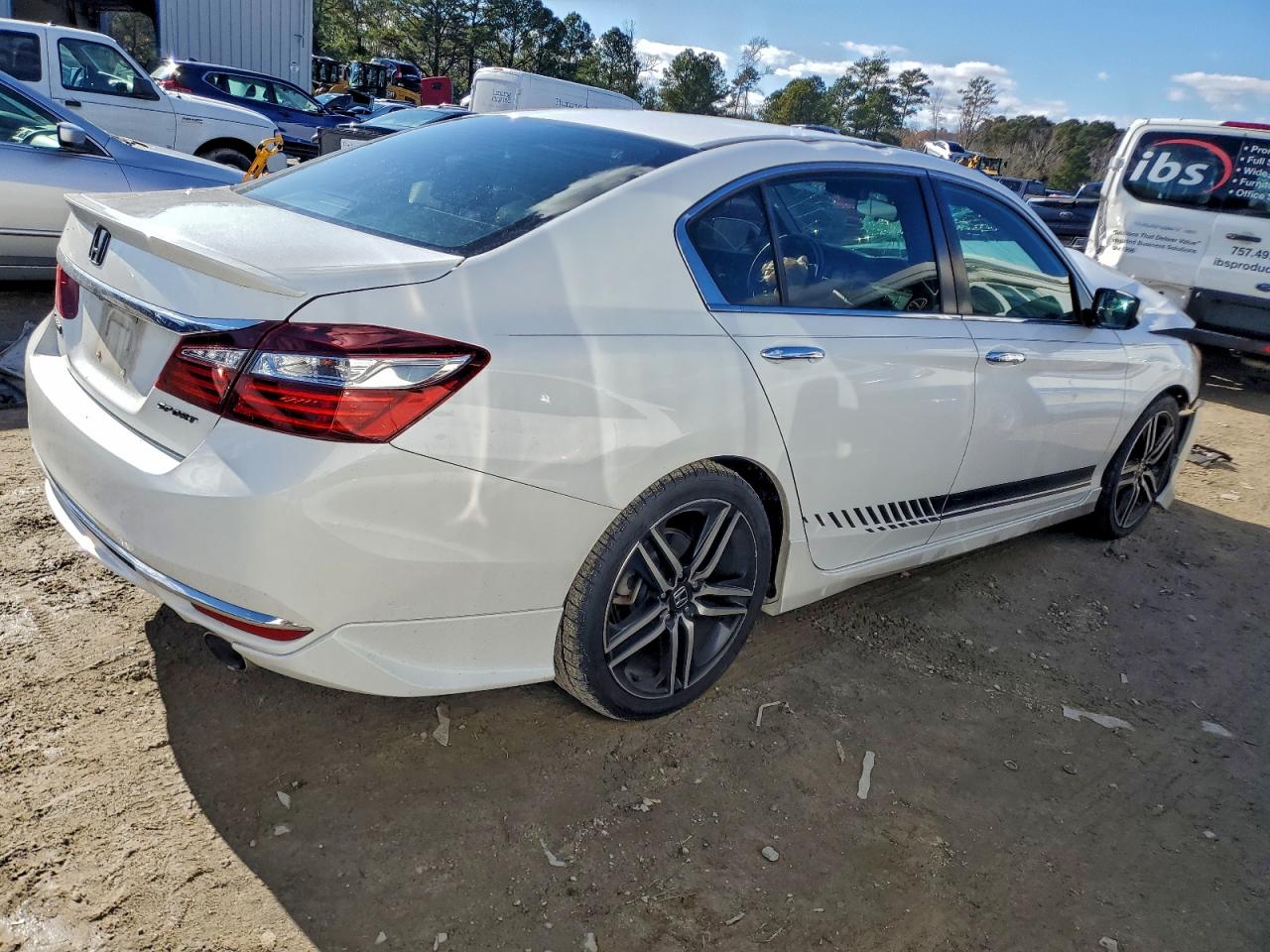 2016 HONDA ACCORD SPORT photo 3