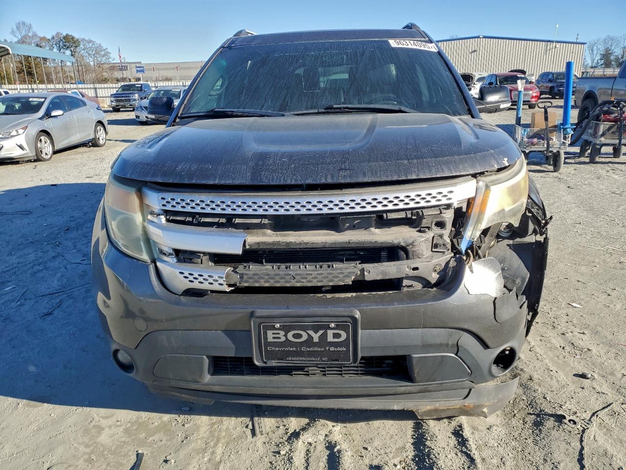2015 FORD EXPLORER XLT photo 5