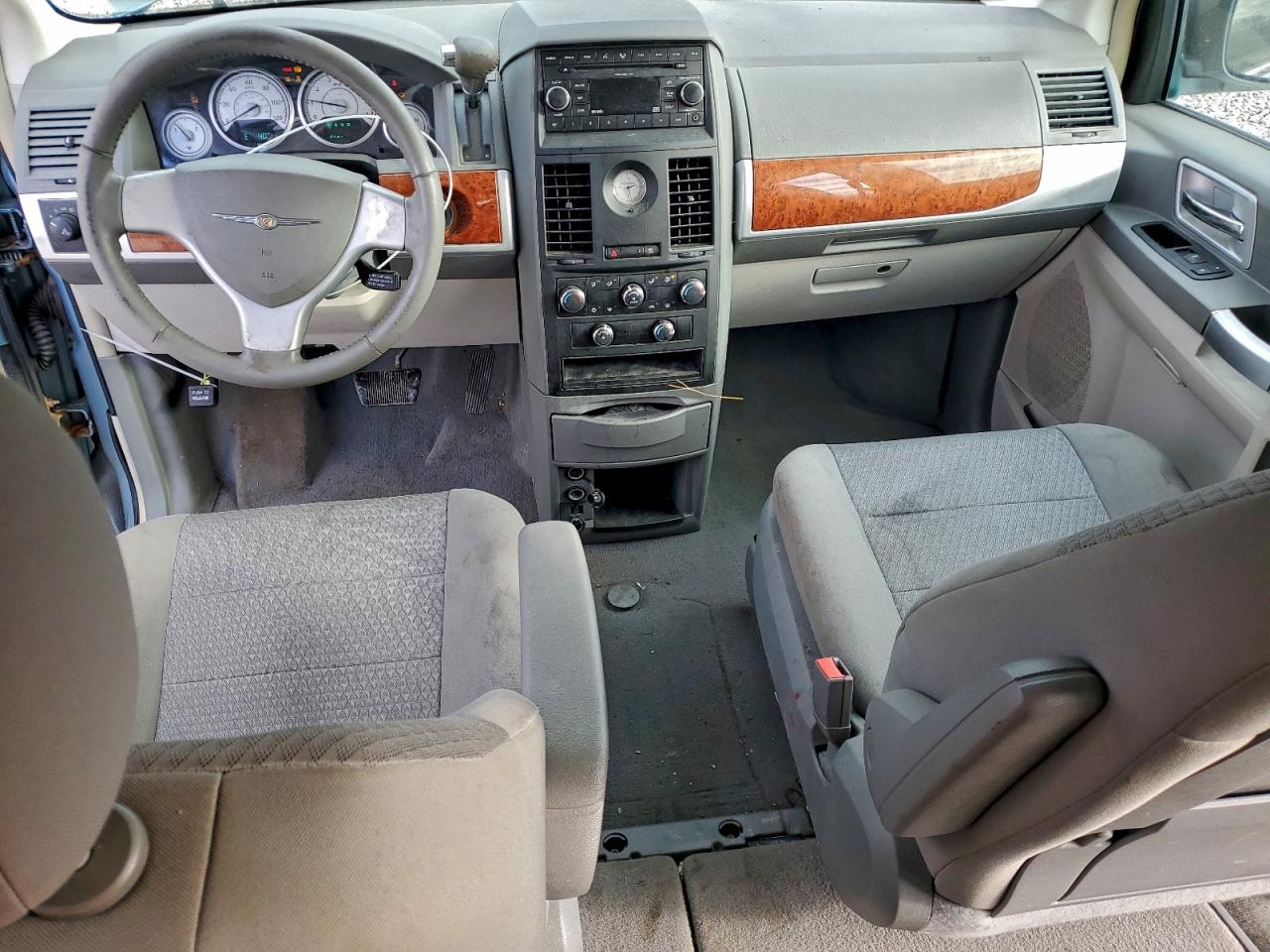 2008 CHRYSLER TOWN & COUNTRY TOURING photo 22