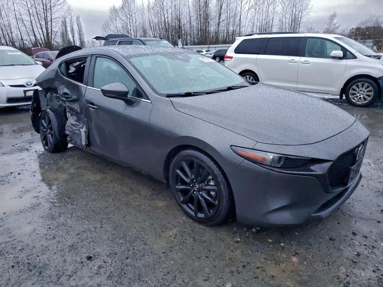 2019 MAZDA 3 PREMIUM photo 4