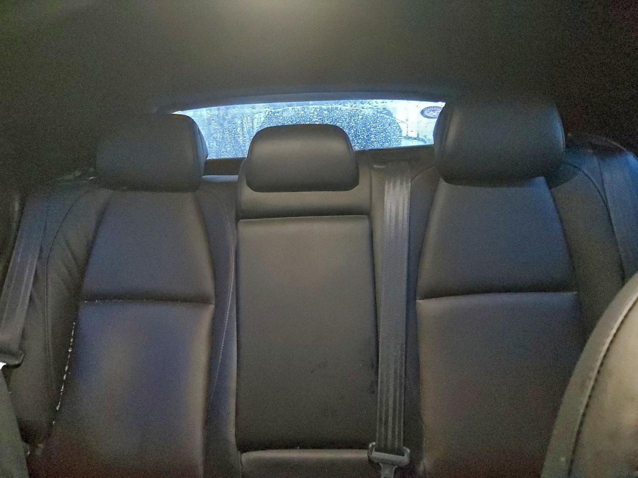 2019 MAZDA 3 PREMIUM photo 10