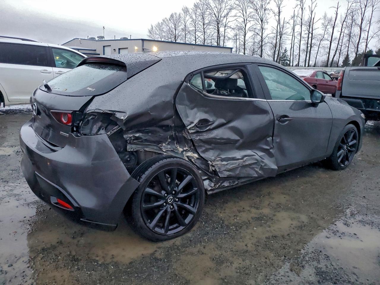 2019 MAZDA 3 PREMIUM photo 3