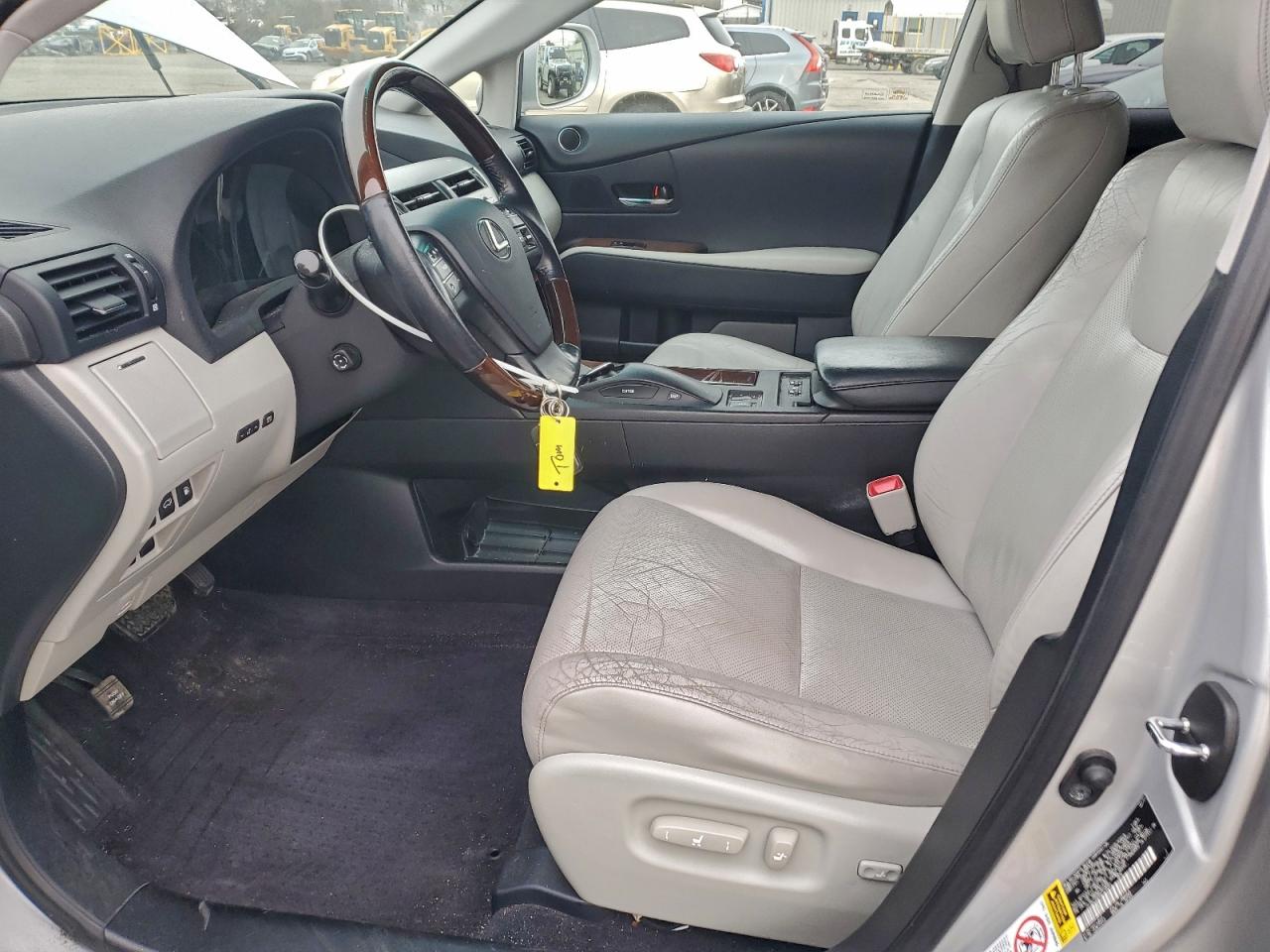 2011 LEXUS RX 450H photo 7