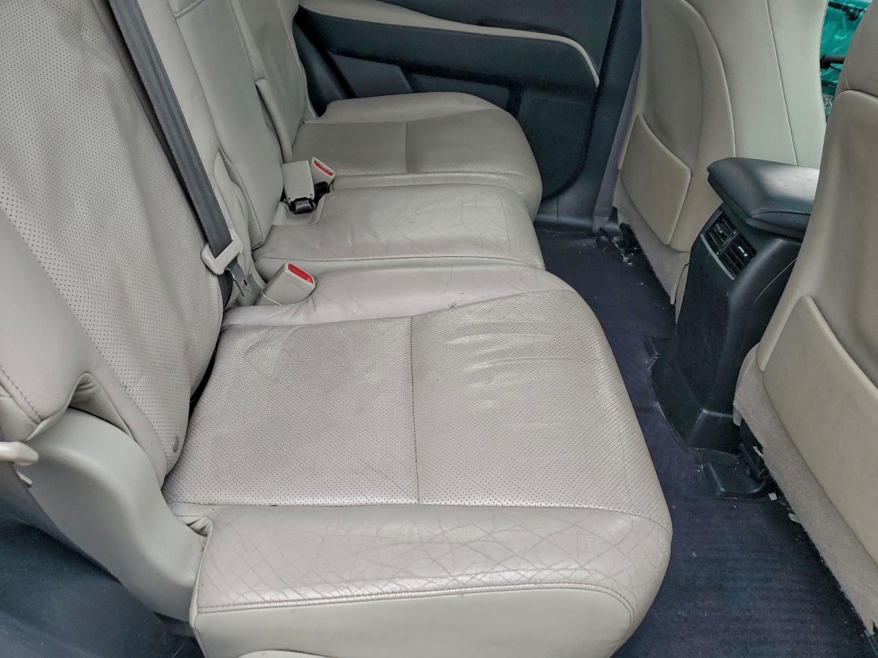 2011 LEXUS RX 450H photo 11