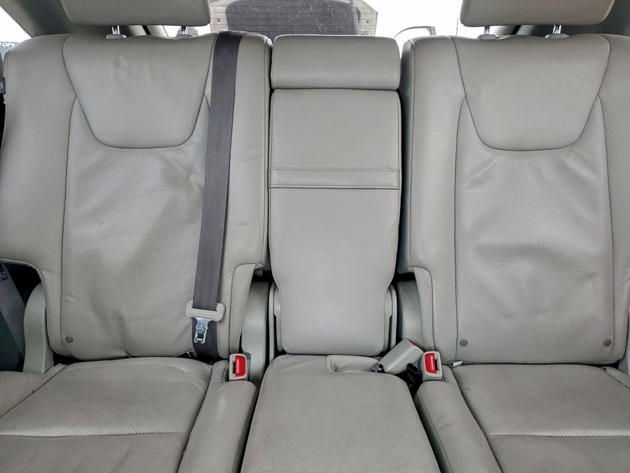2011 LEXUS RX 450H photo 10