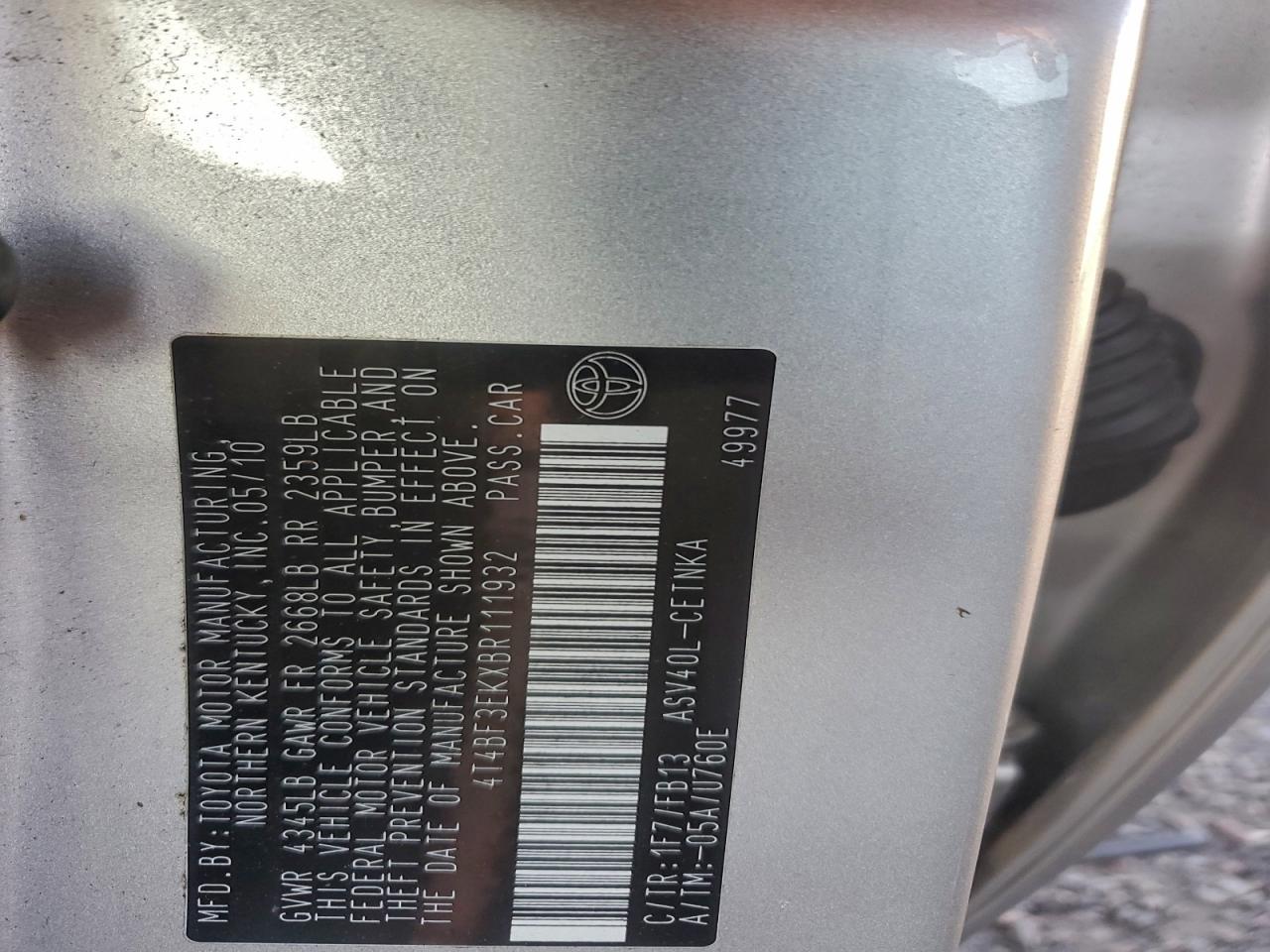 2011 TOYOTA CAMRY BASE photo 12