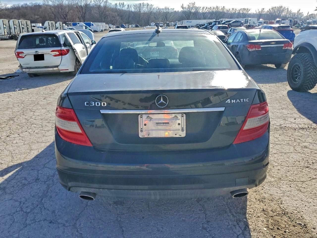 2010 MERCEDES-BENZ C 300 4MATIC photo 6