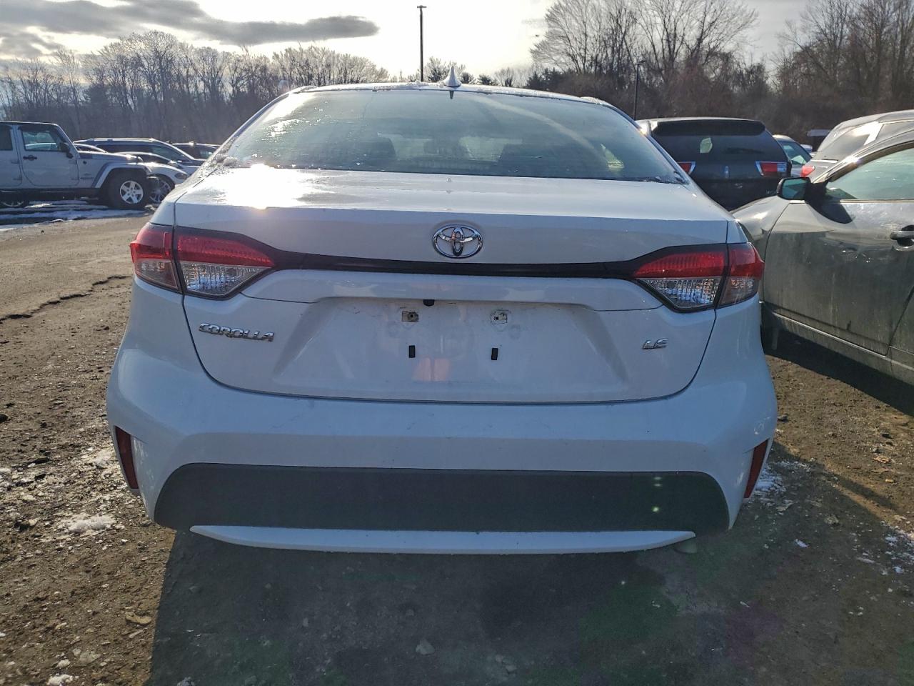 2020 TOYOTA COROLLA LE photo 6