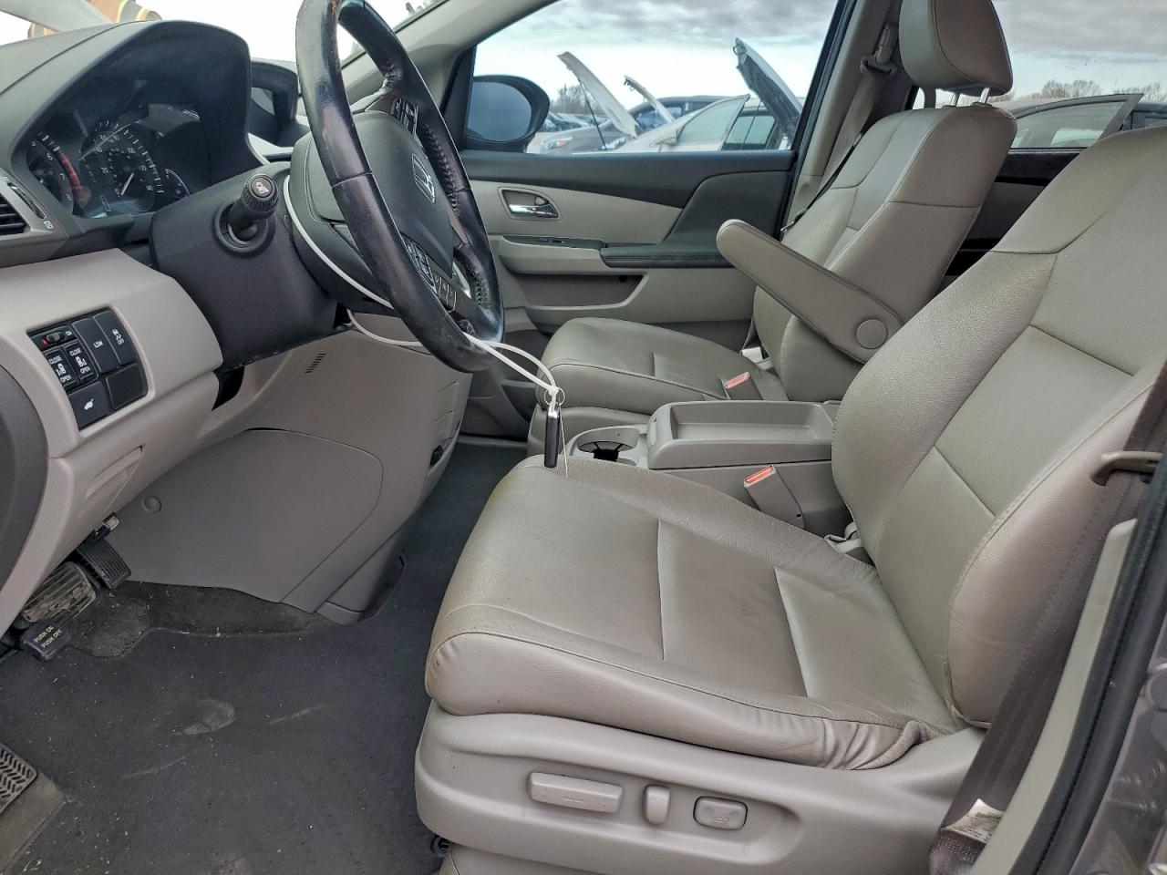 2016 HONDA ODYSSEY EXL photo 7